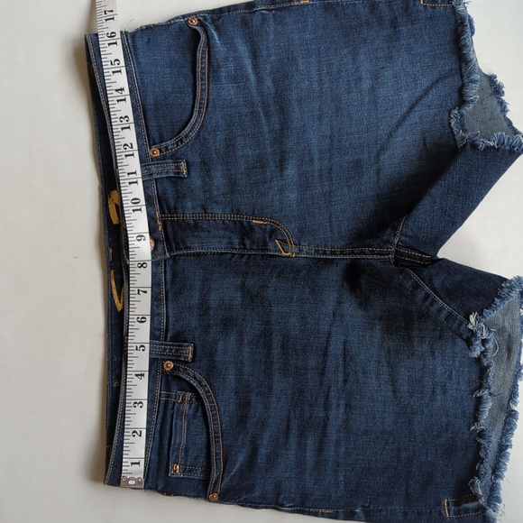 Seven 7 Weekend Short Frayed Hem Jean Shorts 6 Blue - Picture 14 of 16